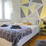 Semesterbostad Jardin With Free Cowered Parking *